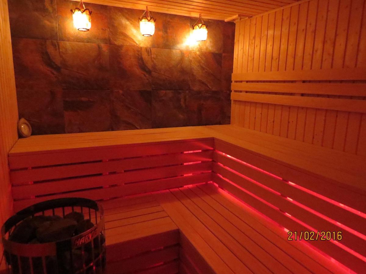 Cudodomek Spa W Mrozach Wielkich Kolo Elku Extérieur photo